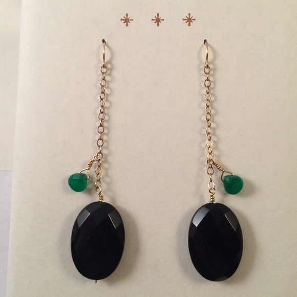Black & Green Onyx Gold Dangle Earrings - Picture 2 of 2